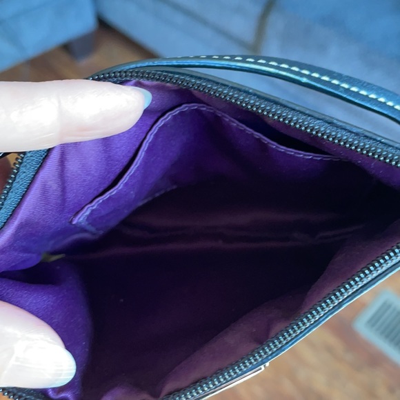 Coach - Picture 2 of 2